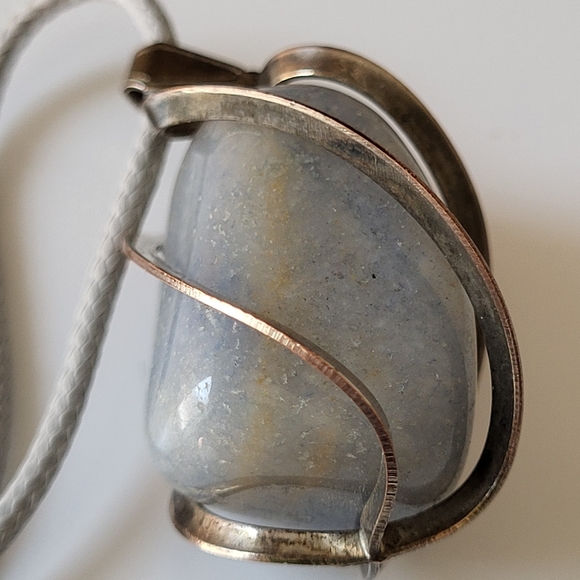 Vintage Caged in Silver Tone Metal Pale Blue Green Stone Pendant Necklace - Picture 14 of 17